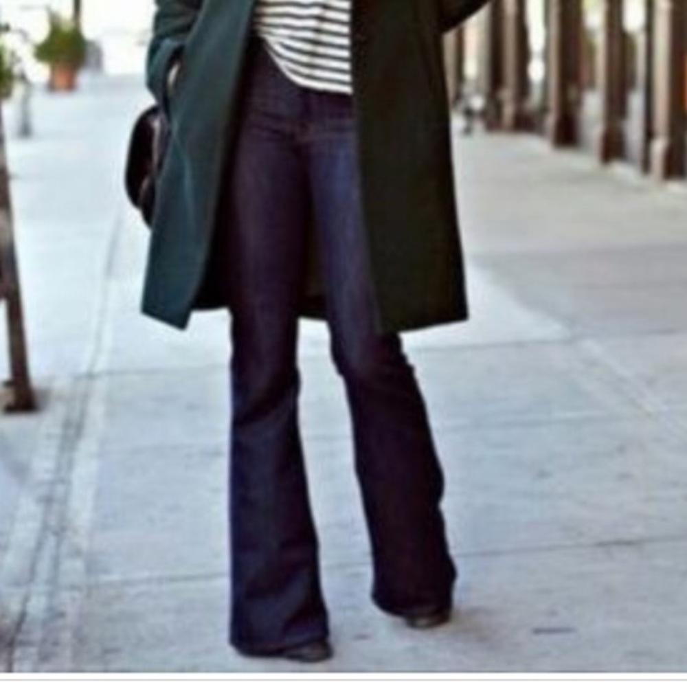 J. Crew high heel dark wash jeans 👖 26